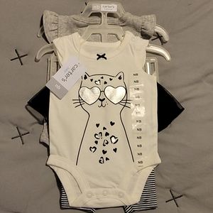Carter's New Born 3piece outfit